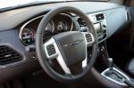 Chrysler 200 2011 года